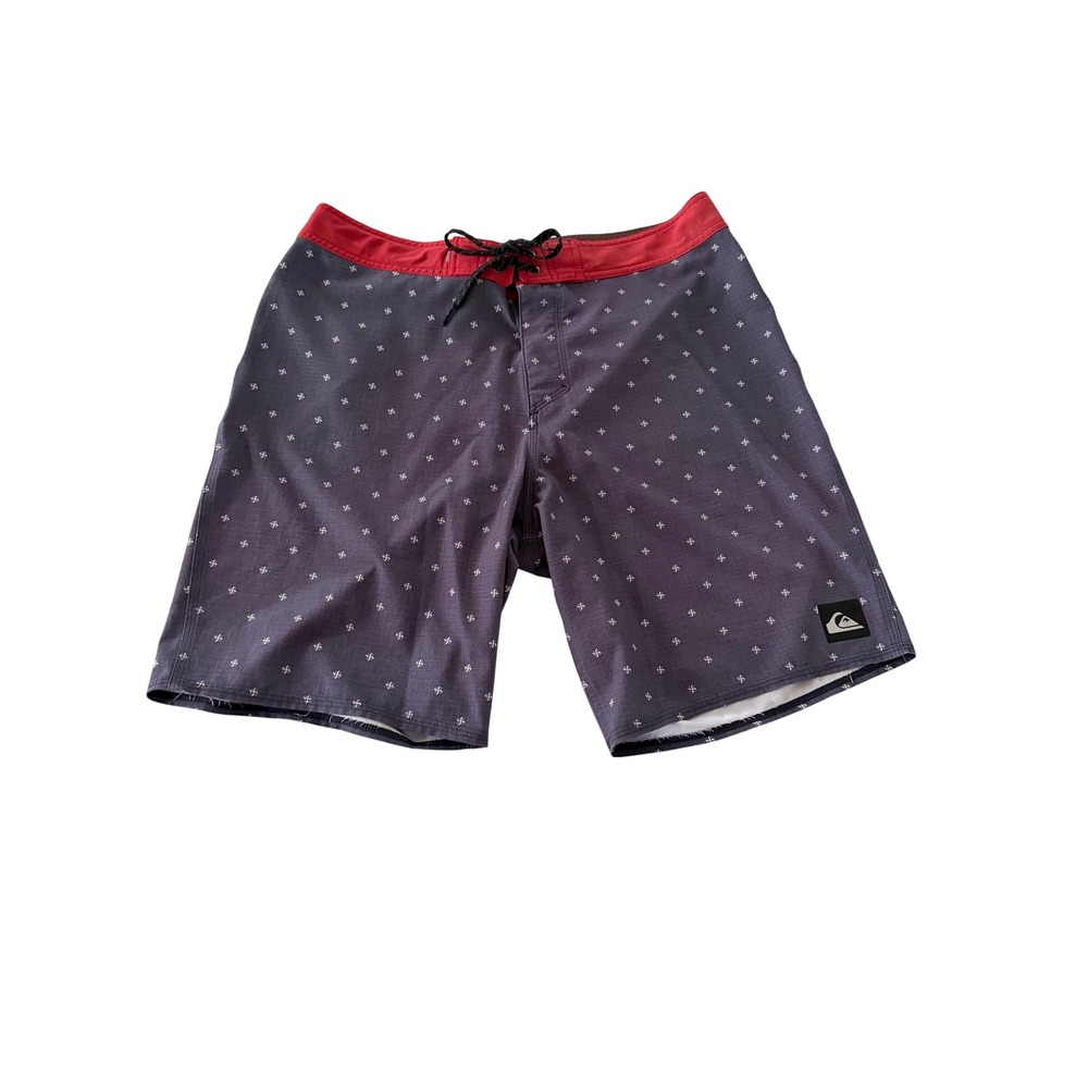 Quiksilver Highline Board Shorts Mens 32 Gray Red 4-Way Stretch Swim Trunks Surf